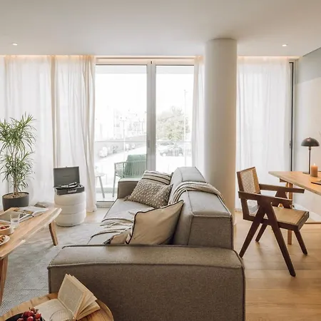 Circeo - 2 Bedrooms And Balcony In Alvalade Lisbon